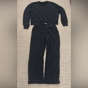Lululemon Athletica Black Track 
 Pants & Sweatshirt Set